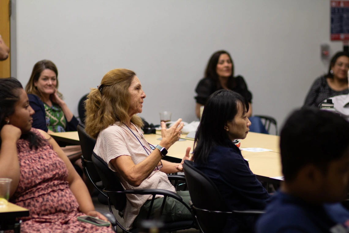Photo of Karina Duenas, Laura Schweers, Griselda Ruiz, Noriko Tamari, & Sonia Nieves 